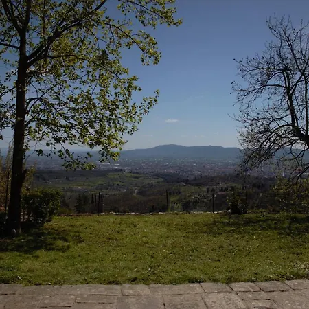 Gli Archi Holidays Apartment Pistoia