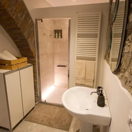Gli Archi Holidays Apartment Pistoia
